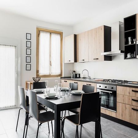 Comfortable Family Group Apartment Via Paruta Milano Ngoại thất bức ảnh