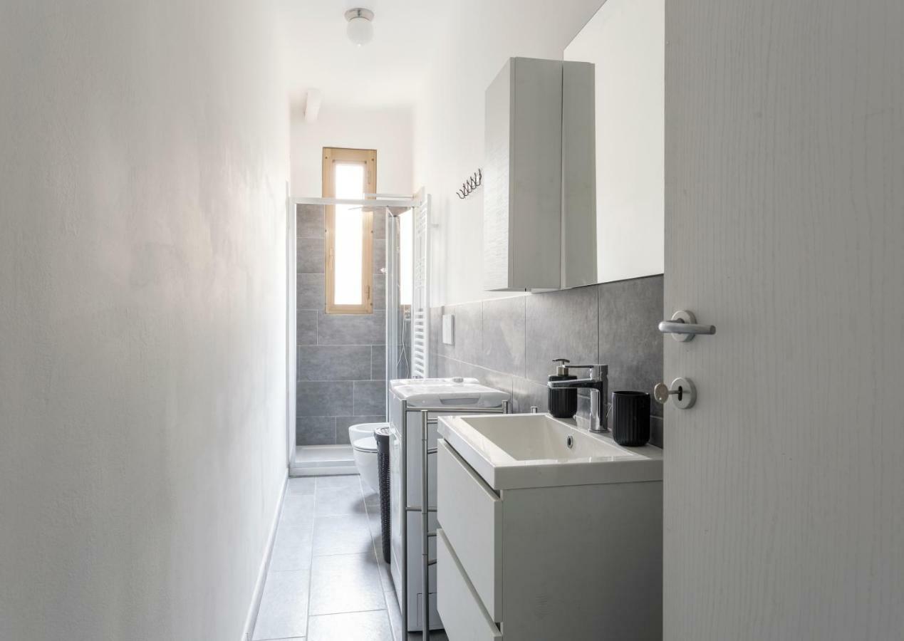 Comfortable Family Group Apartment Via Paruta Milano Ngoại thất bức ảnh